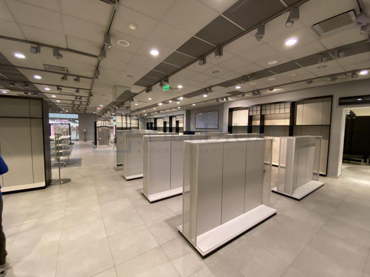 Сдается склад в Москве, д 10