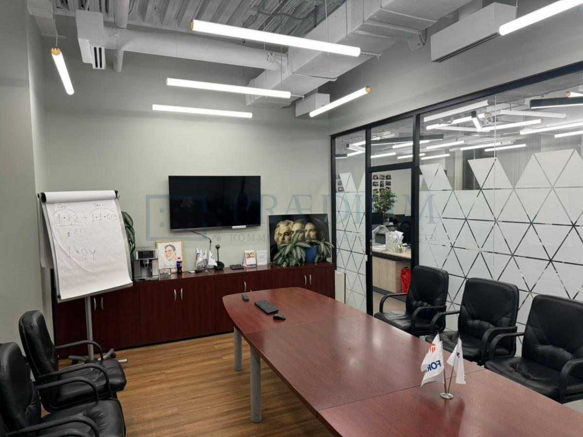 Продам офис в Москве, д 17