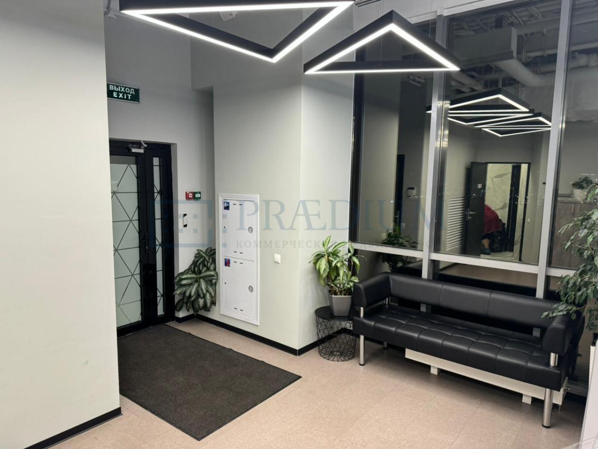 Продам офис в Москве, д 17