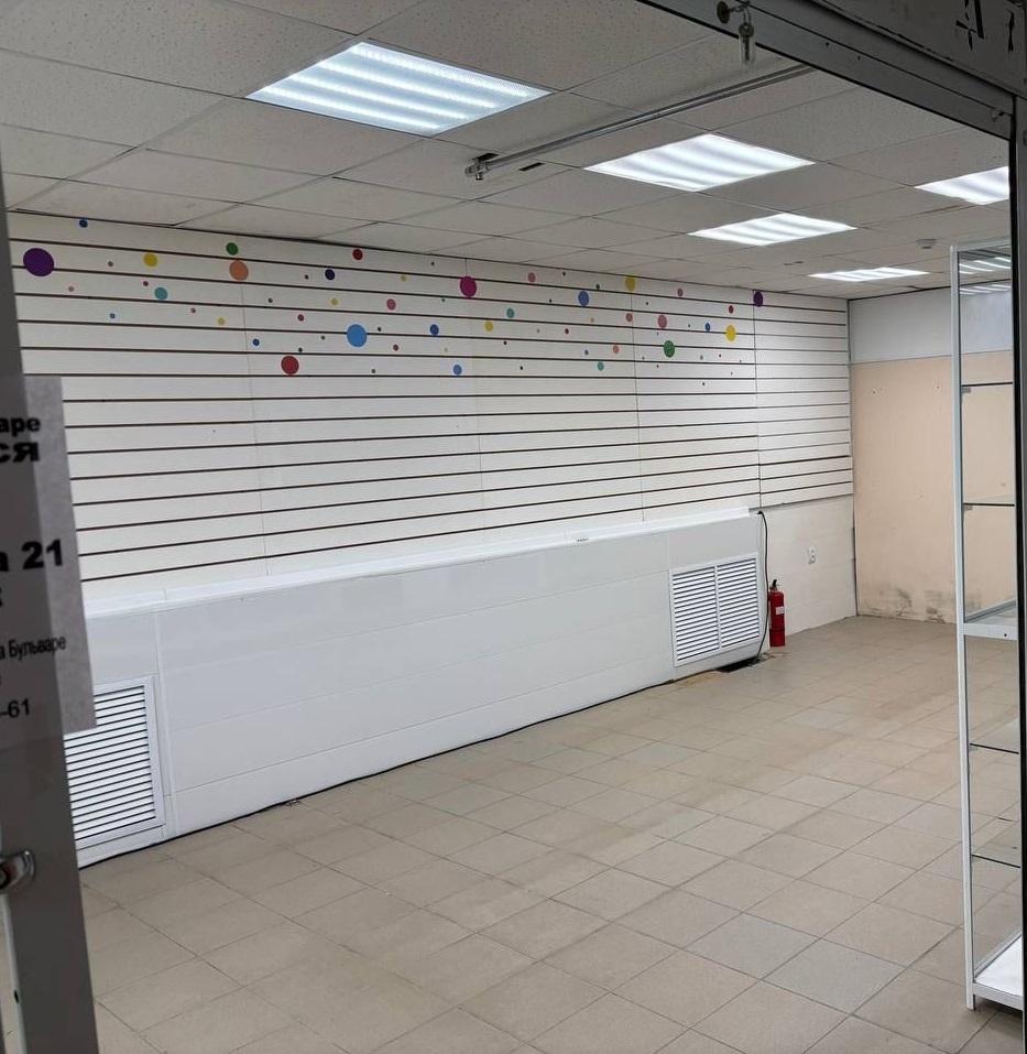 Сдается торговое помещение в Перми в Мотовилихинском р-не, Городские Горки, Гагарина бульвар, 83