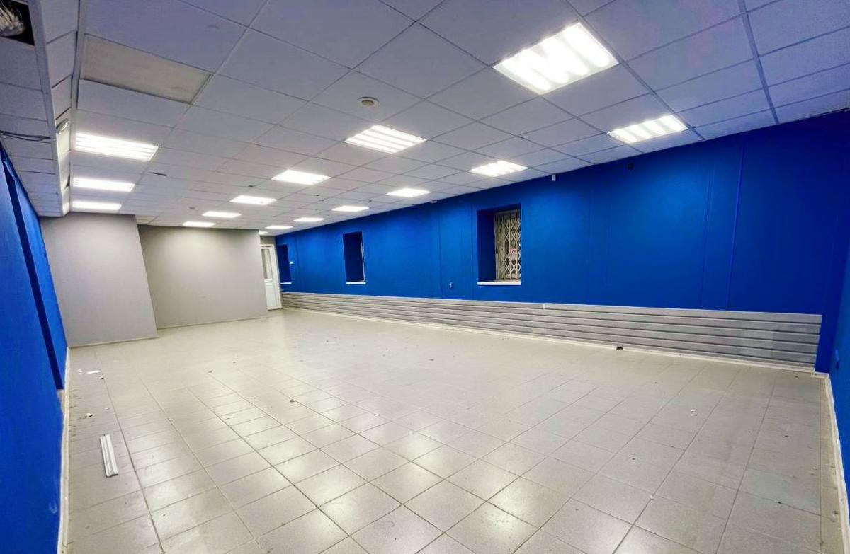 Сдается помещение под услуги в Перми в Свердловском р-не, Островский, Народовольческая улица, 3