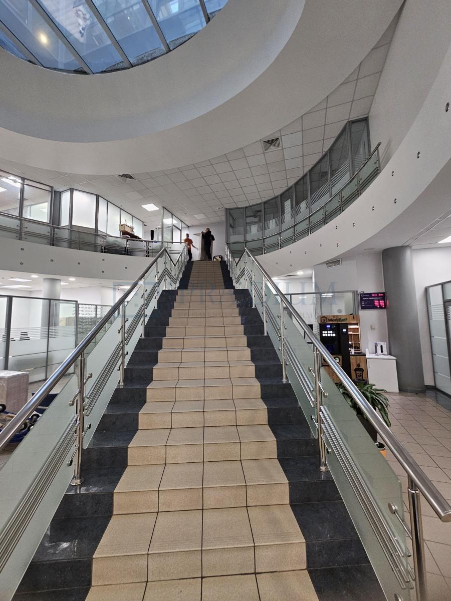 Сдается торговое помещение в Москве, д 2