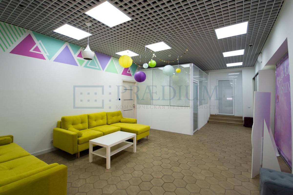 Сдается офис в, д 11 стр 12