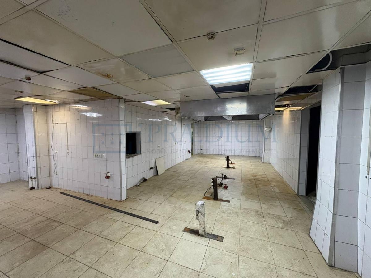 Сдается торговое помещение в Москве, д 23