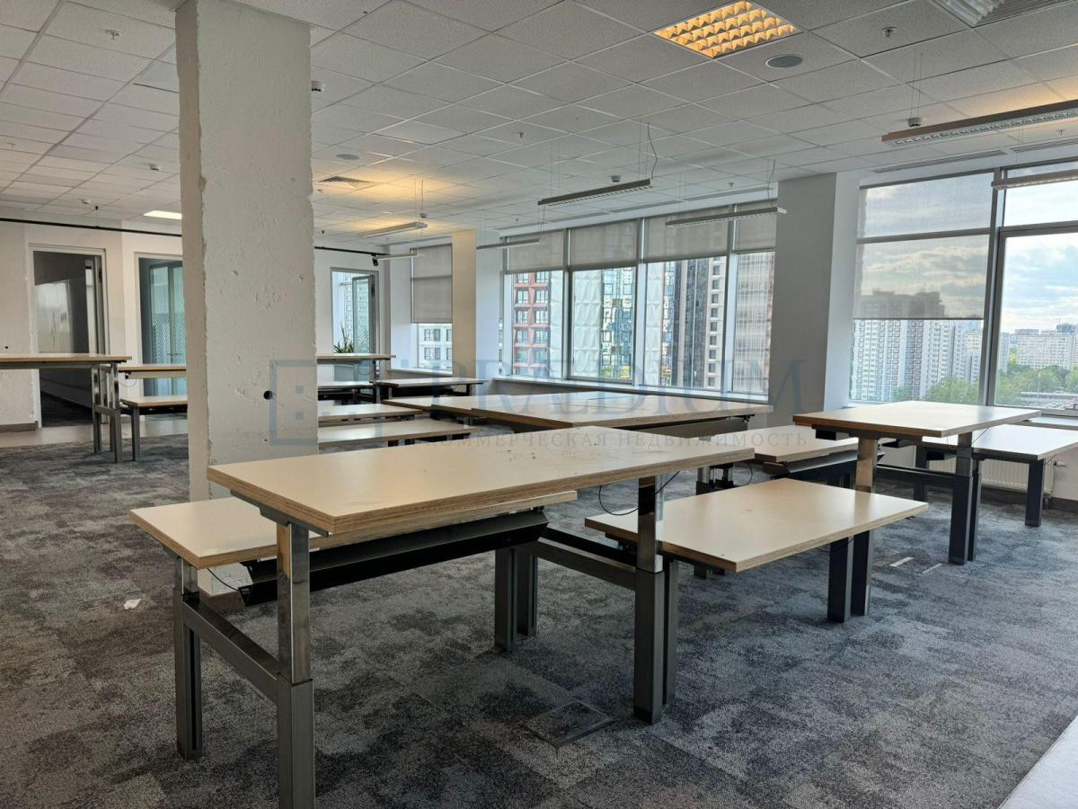 Сдается офис в Москве, д 30/1 стр 2