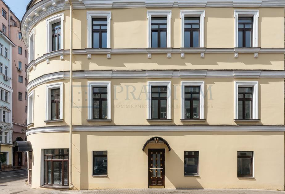 Продам торговое помещение в, д 1/36 стр 1