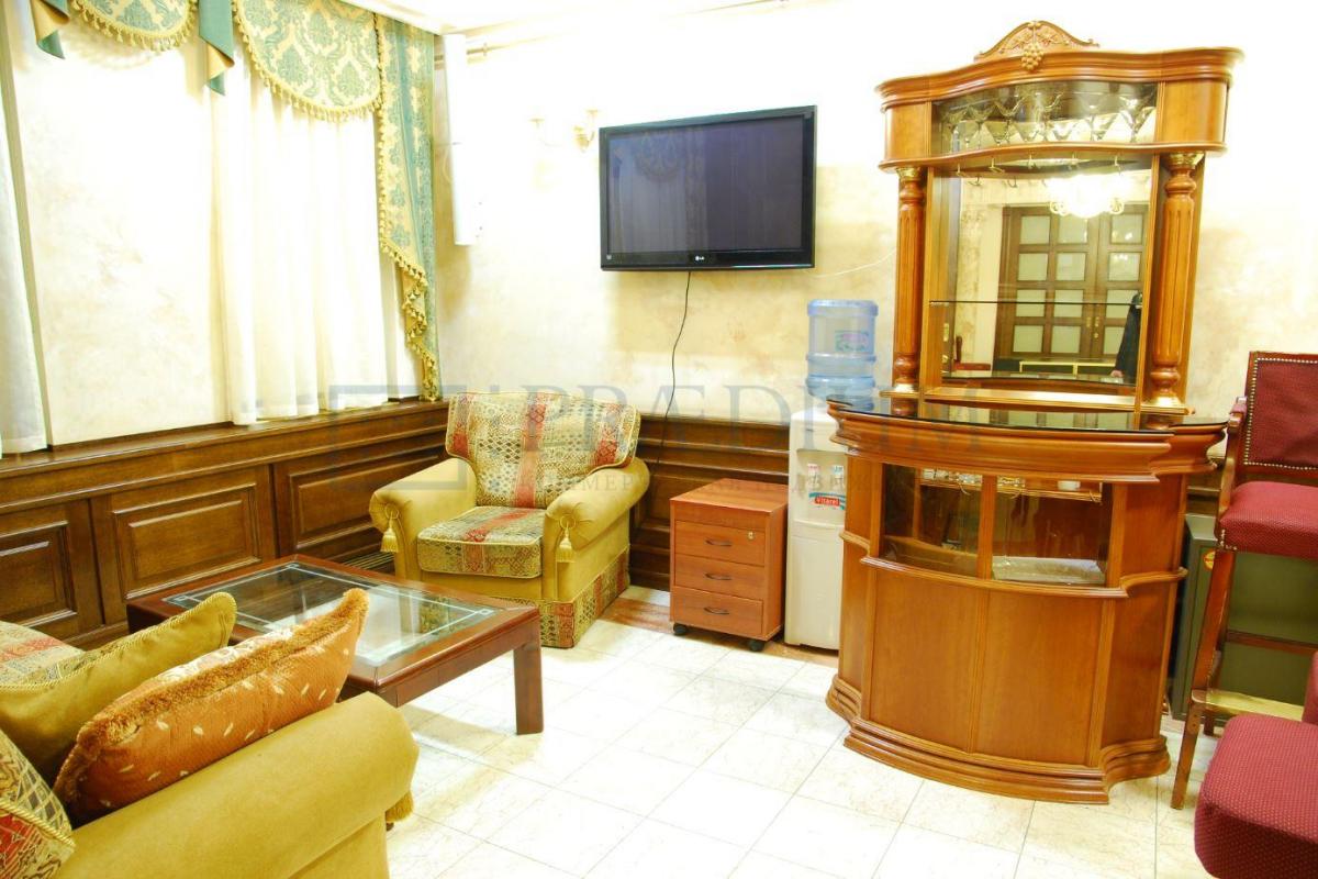 Продам офис в Москве, д 63 стр 1