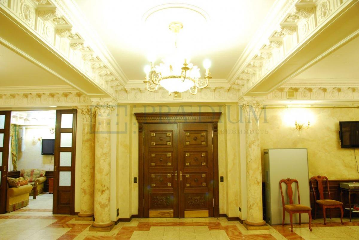 Продам офис в Москве, д 63 стр 1