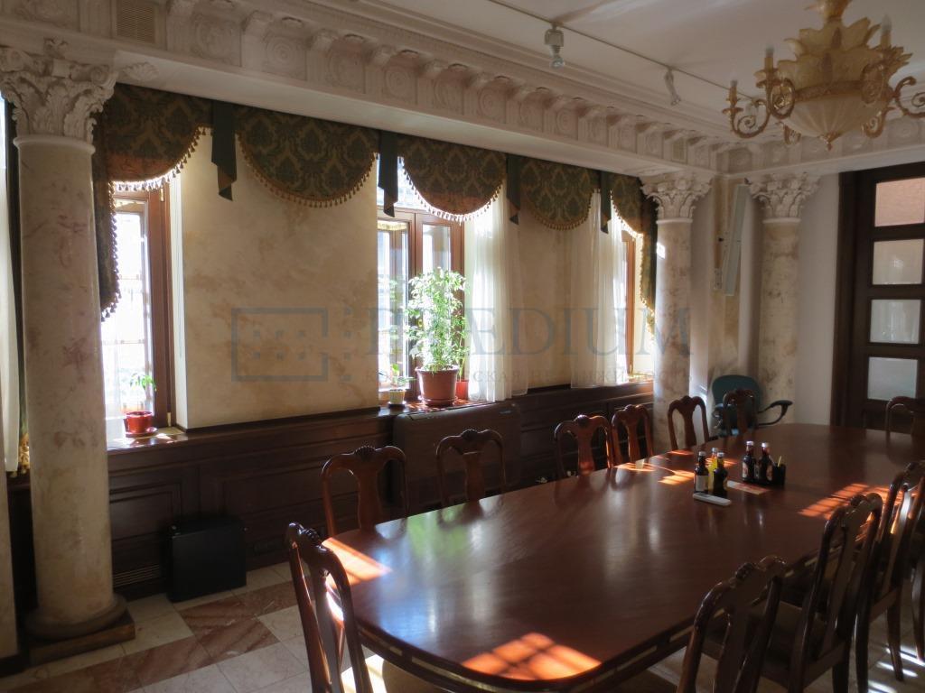 Продам офис в Москве, д 63 стр 1