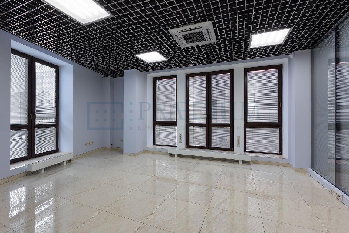 Продам торговое помещение в Москве, д 14 стр 2