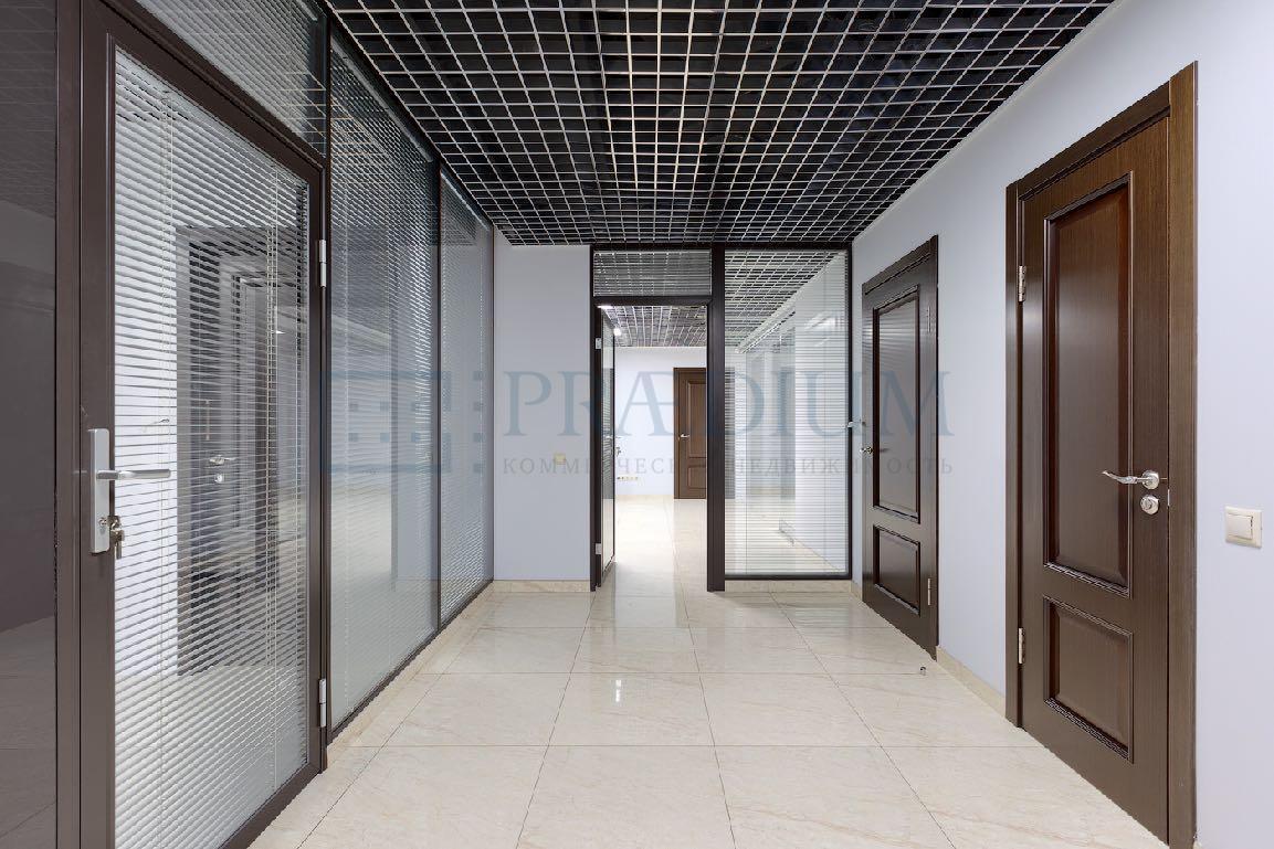 Продам торговое помещение в Москве, д 14 стр 2