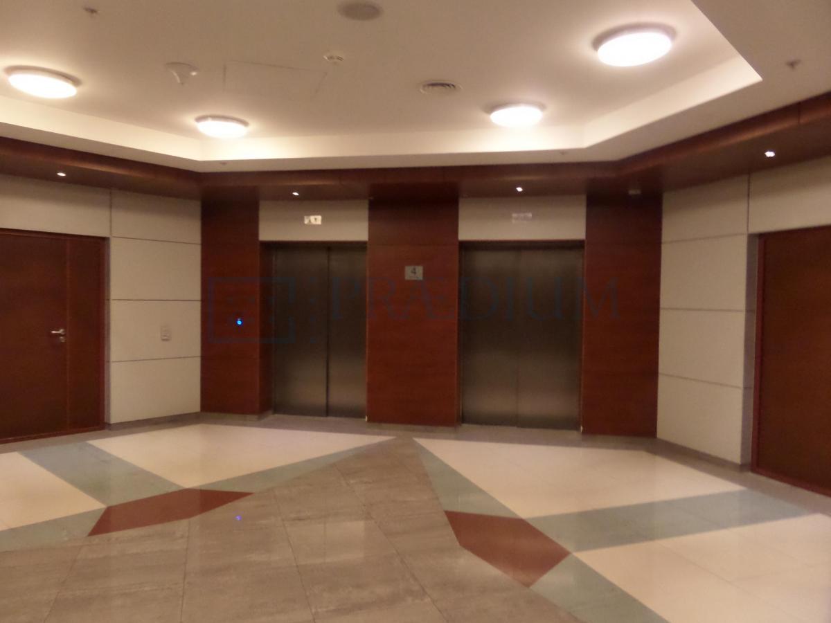 Сдается офис в Москве, д 12