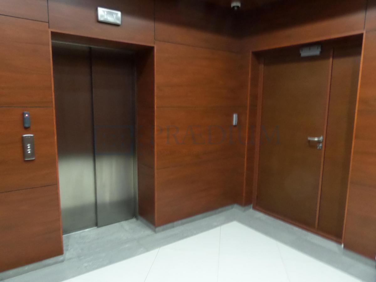 Сдается офис в Москве, д 12