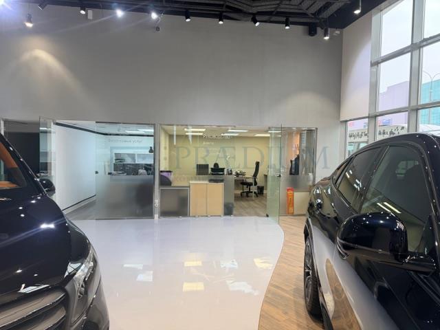 Сдается торговое помещение в Москве, д 12