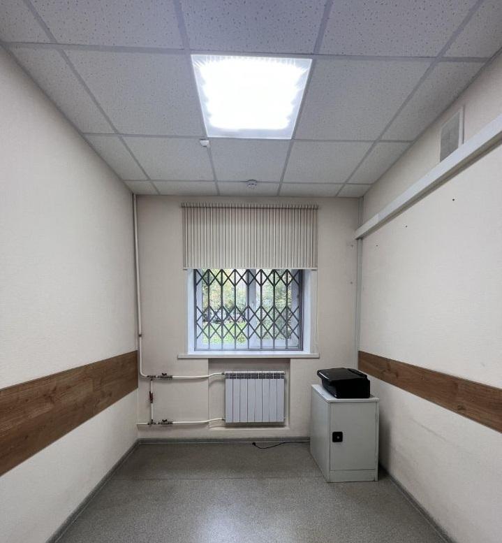 Продам офис в Перми в Ленинском р-не, Крисанова улица, 20а