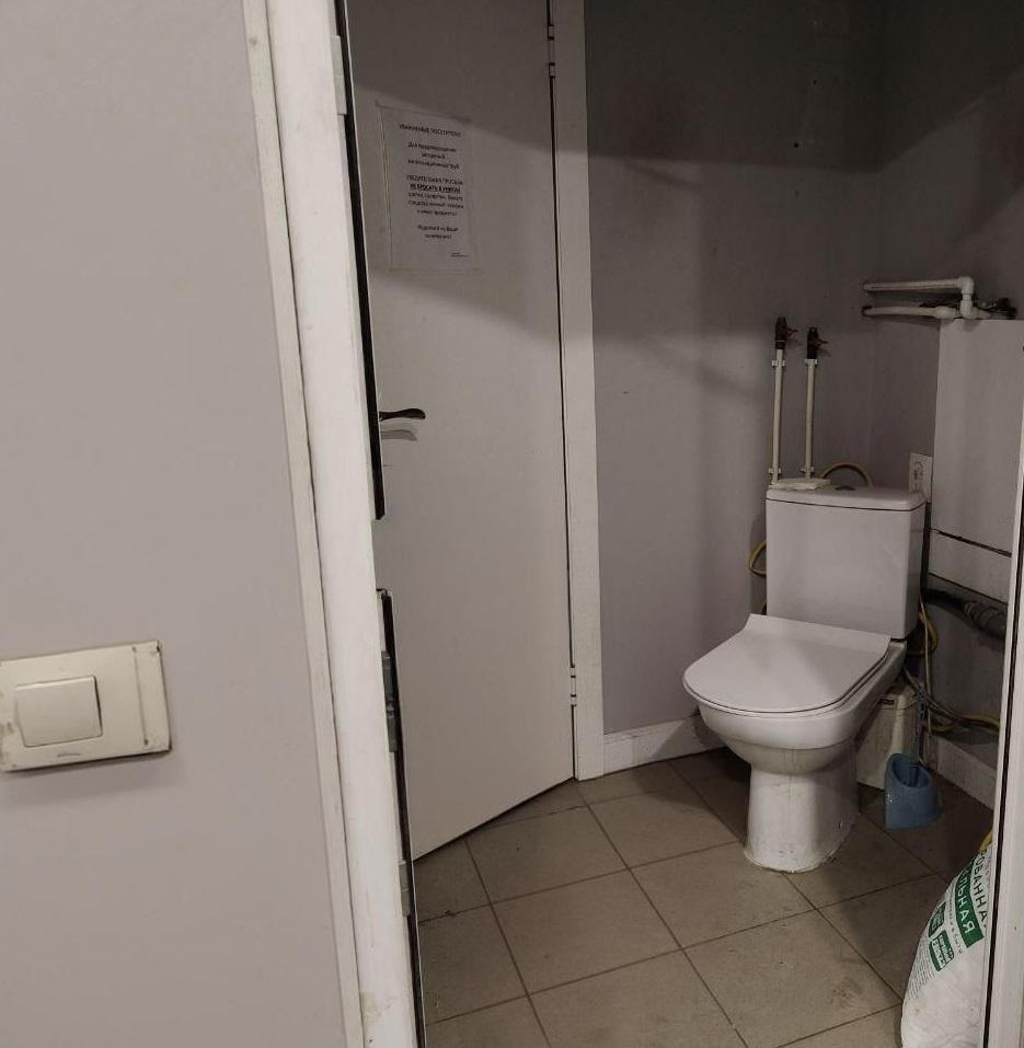 Продам торговое помещение в Перми в Индустриальном р-не, Первомайский, Промышленная улица, 50