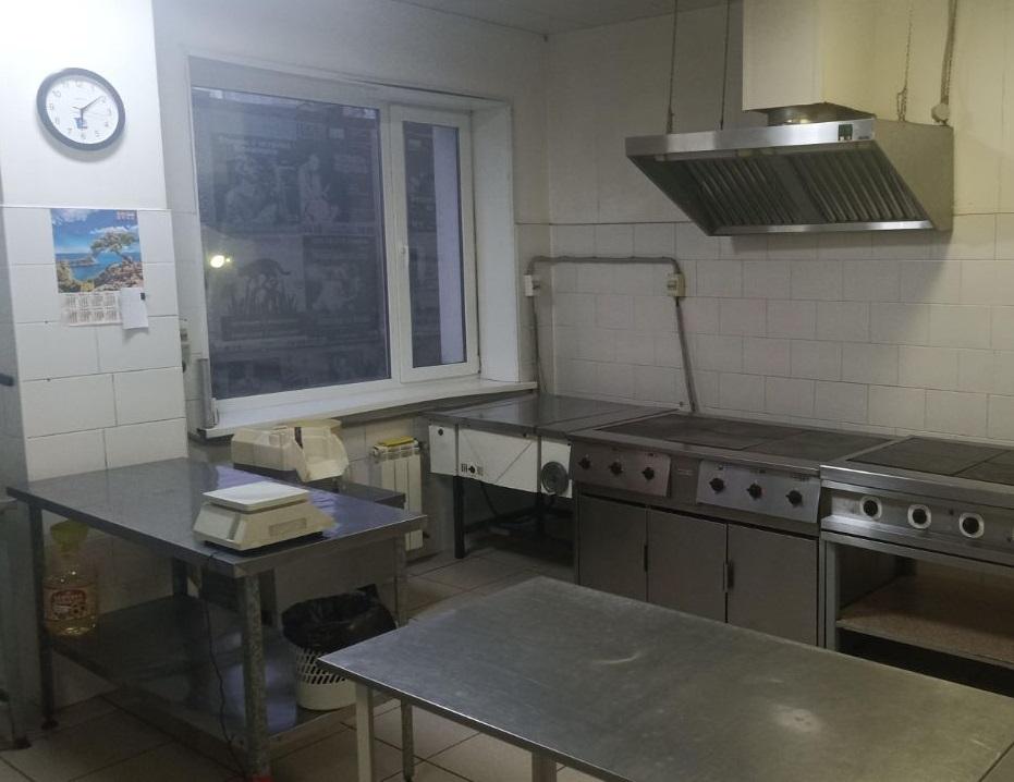 Продам помещение под общепит в Перми в Ленинском р-не, Монастырская улица, 61