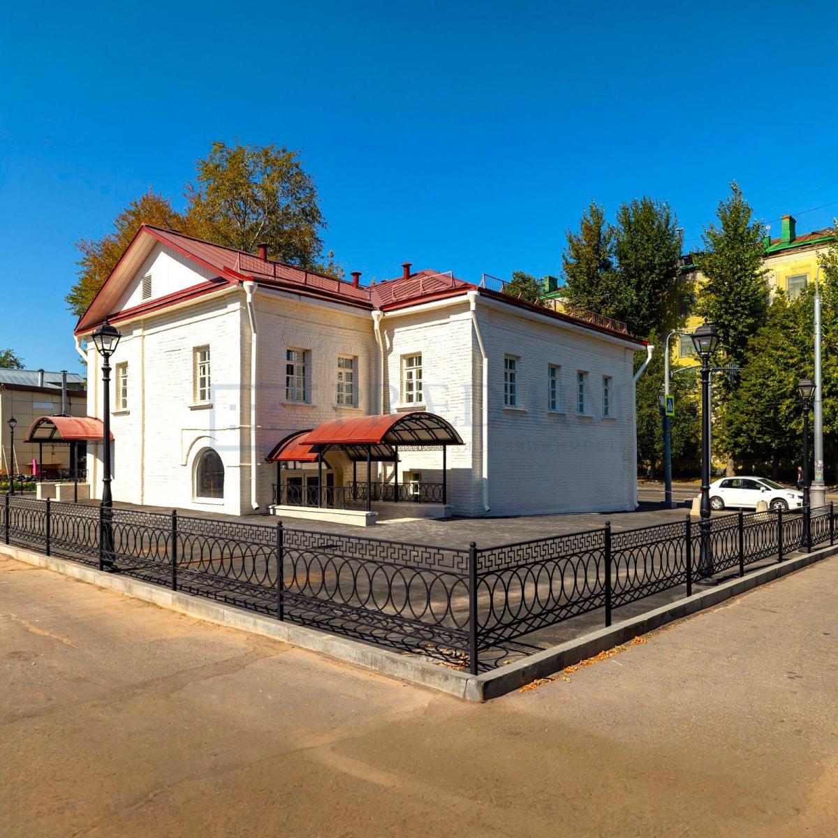 Продам торговое помещение в Москве, д 22