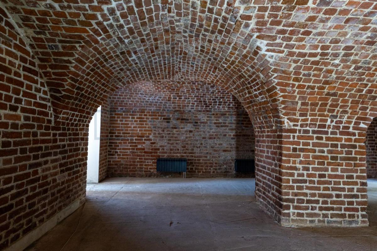 Продам торговое помещение в Москве, д 22