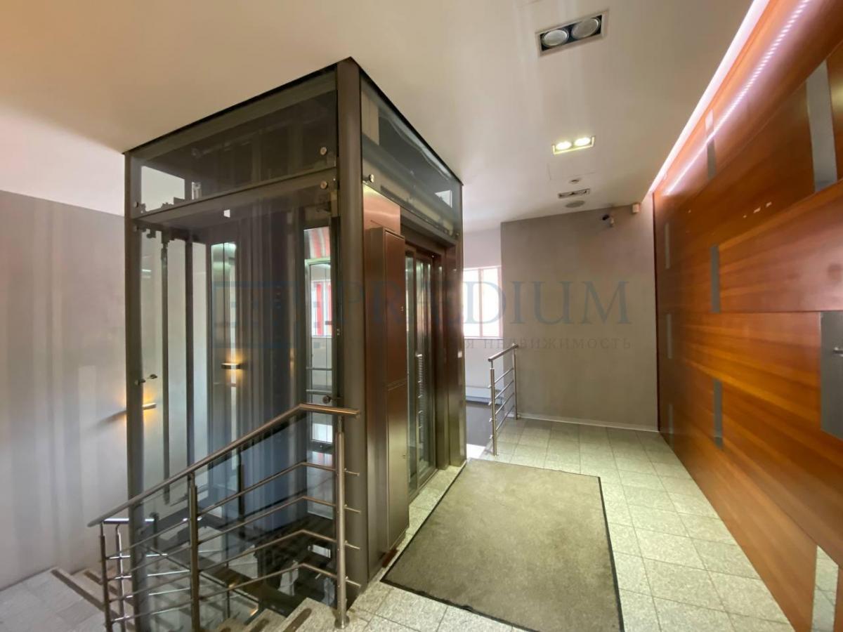 Продам офис в Москве, д 22 стр 3