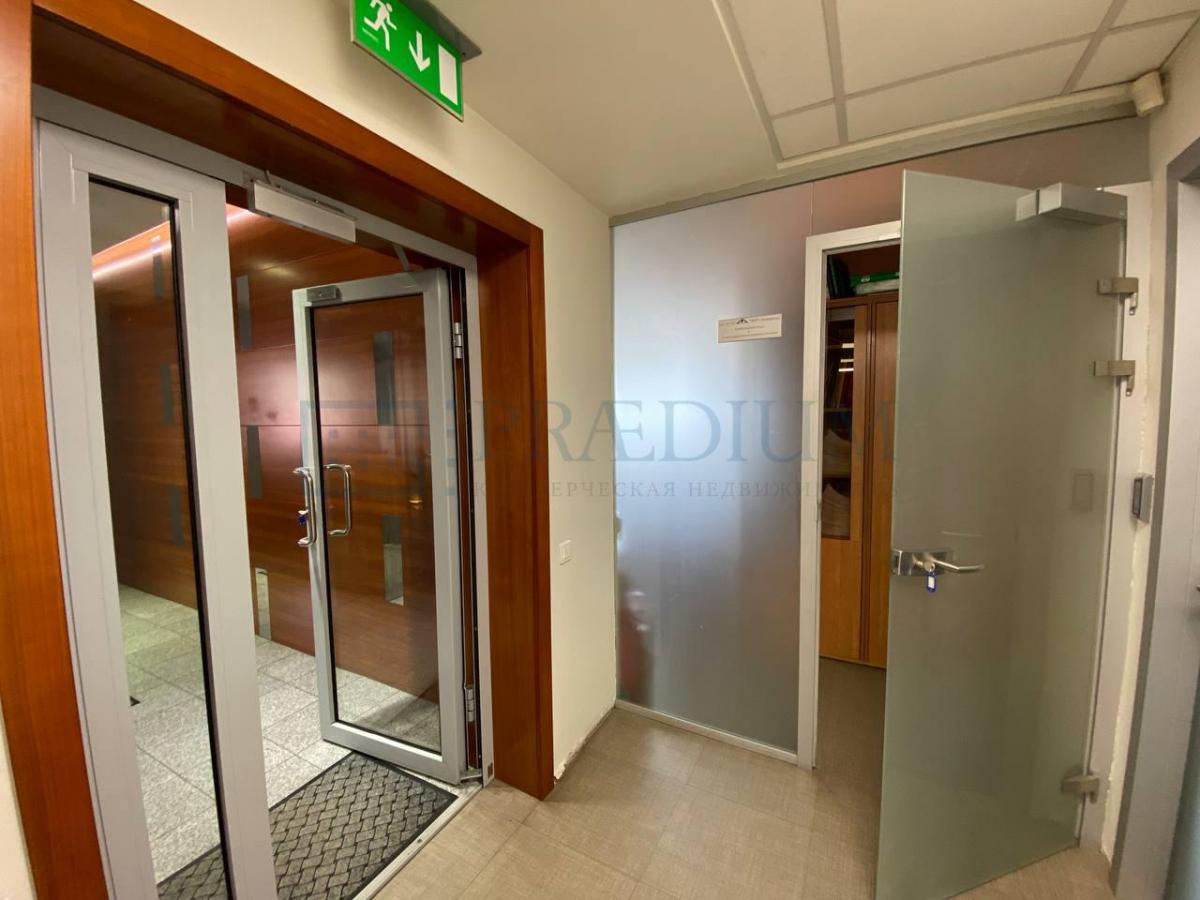 Продам офис в Москве, д 22 стр 3