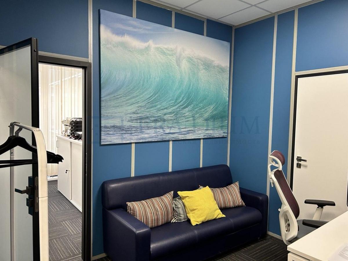 Продам офис в Москве, д 11