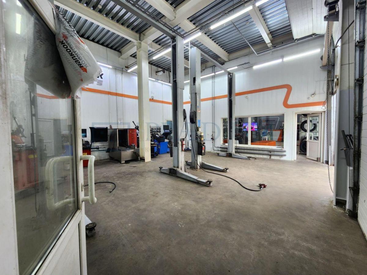 Продам торговое помещение в Москве, Березовая аллея, д 4А