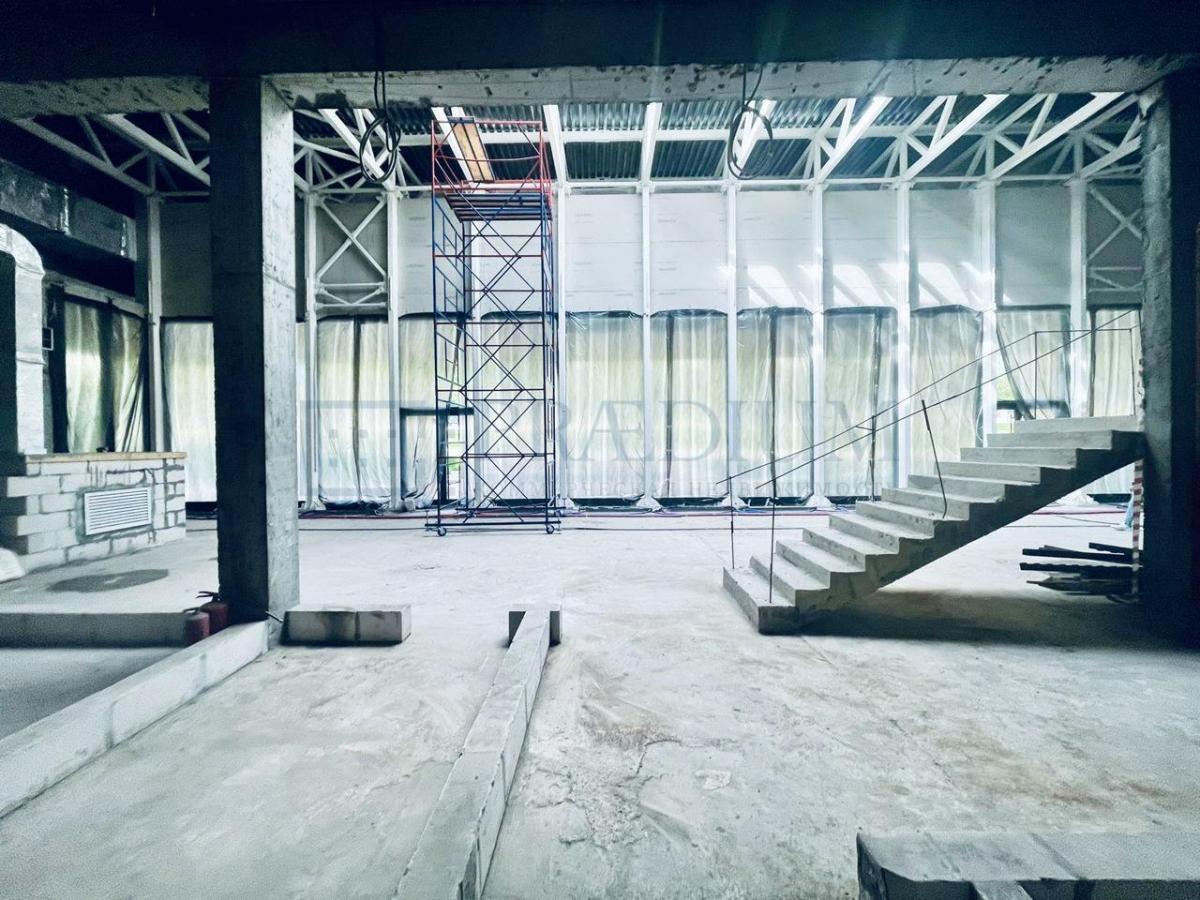 Сдается торговое помещение в Москве, Звенигородское шоссе, д 11