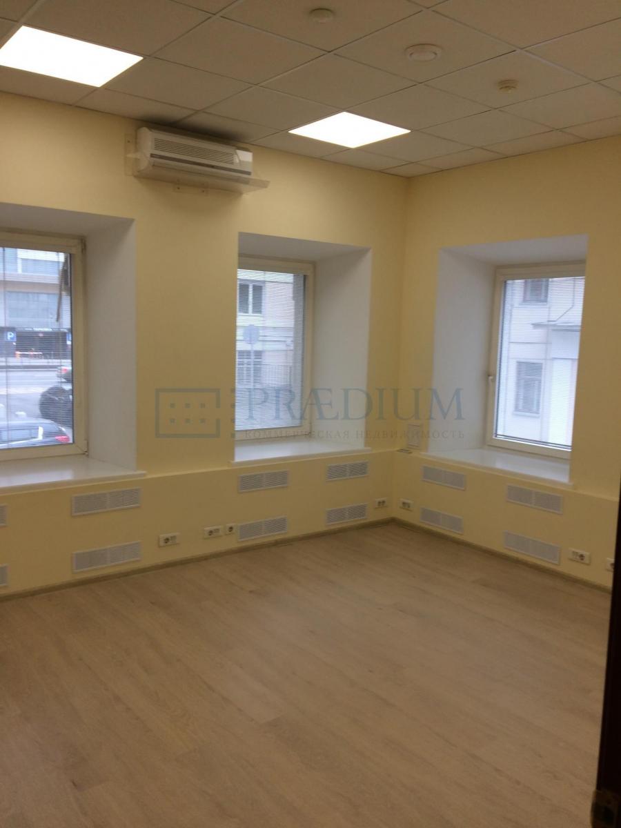 Продам офис в Москве, д 30-34 стр 3