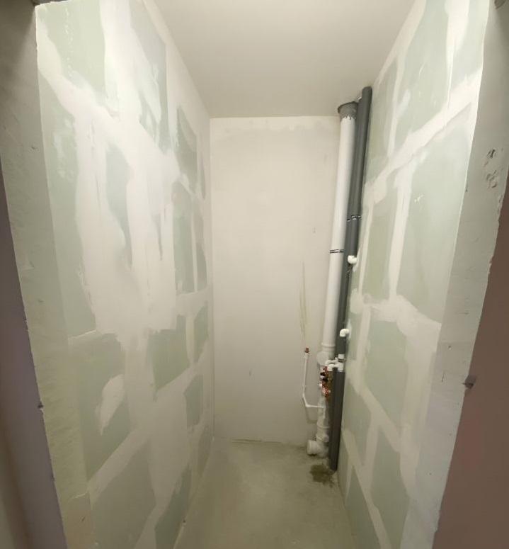 Продам 2-комнатную квартиру в новостройке в Перми в Индустриальном р-не, Балатово, Стахановская улица, 52а