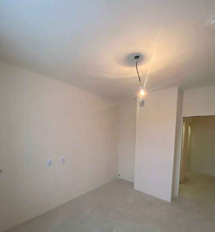 Продам 2-комнатную квартиру в новостройке в Перми в Индустриальном р-не, Балатово, Стахановская улица, 52а