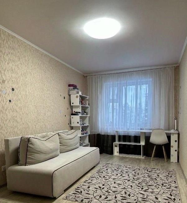 Продам 3-комнатную квартиру в новостройке в Перми в Кировском р-не, Адмирала Ушакова улица, 65