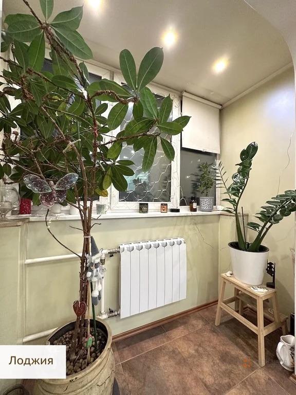 Продам 4-комнатную квартиру в Москве, 5к1