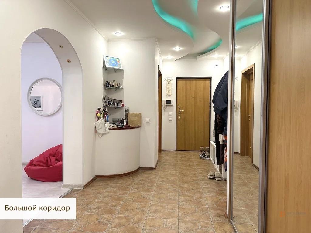 Продам 4-комнатную квартиру в Москве, 5к1