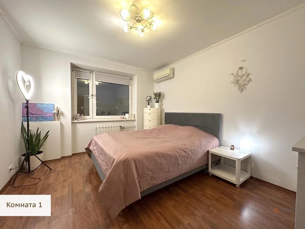 Продам 4-комнатную квартиру в Москве, 5к1
