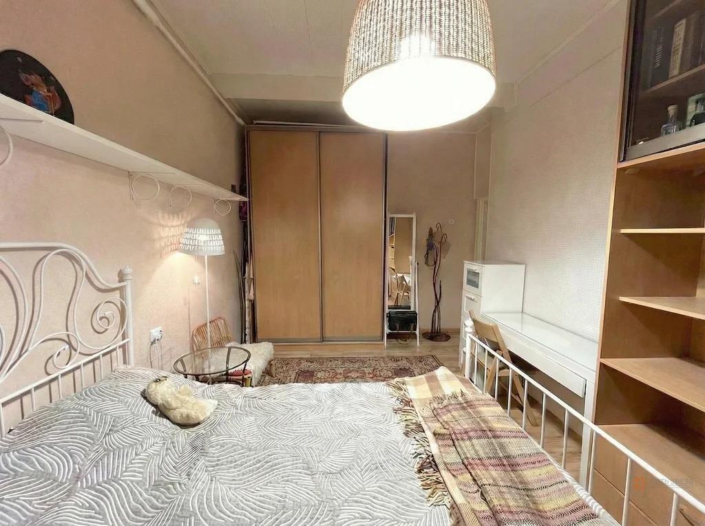 Продам 3-комнатную квартиру в Москве, 29к7