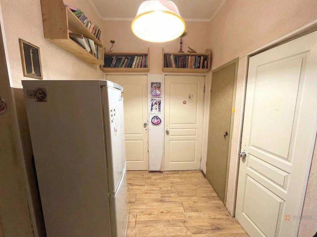 Продам 3-комнатную квартиру в Москве, 29к7