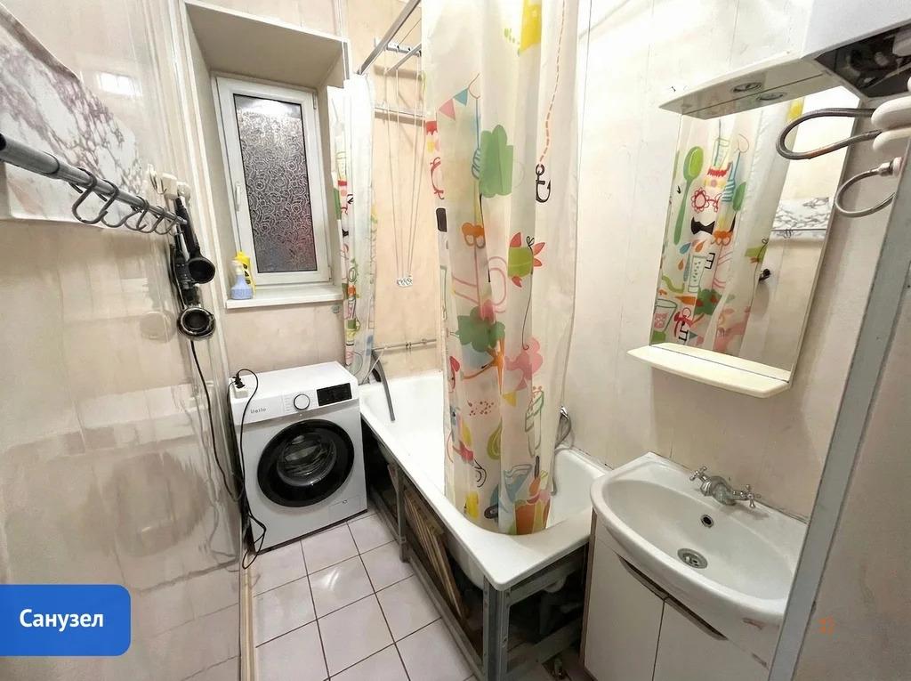 Продам 3-комнатную квартиру в Москве, 29к7