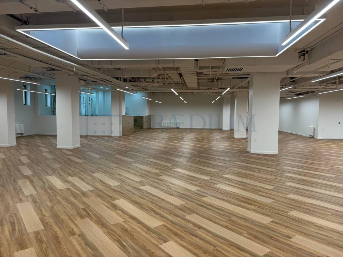 Сдается торговое помещение в Москве, д 4