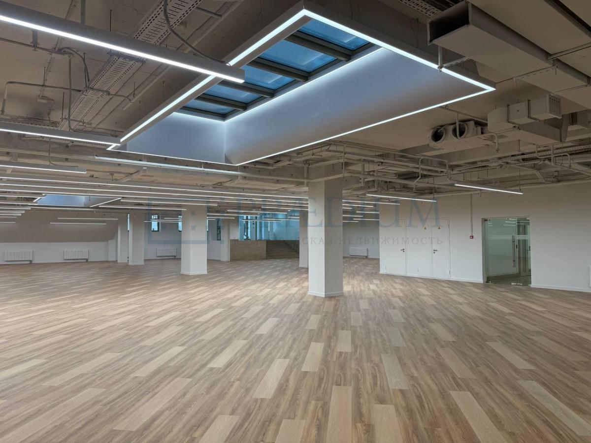 Сдается торговое помещение в Москве, д 4