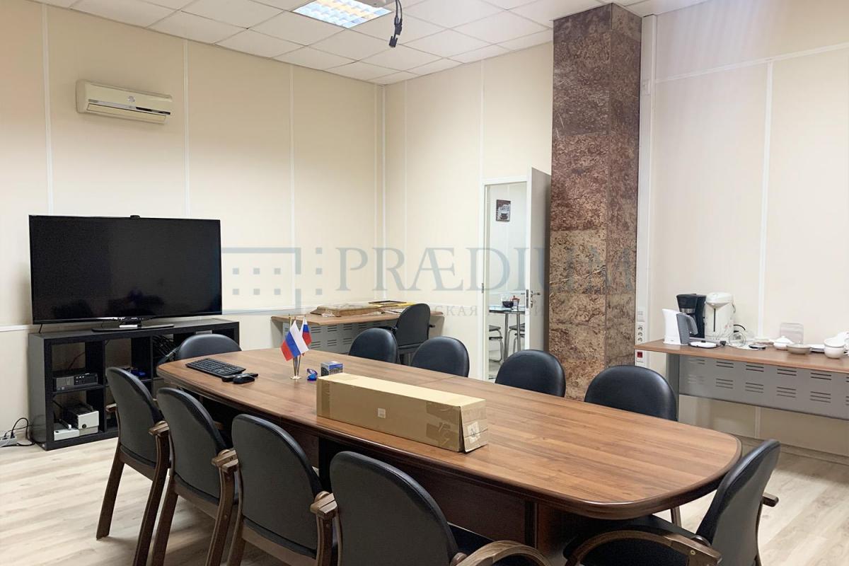 Сдается торговое помещение в Москве, д 11 стр 40