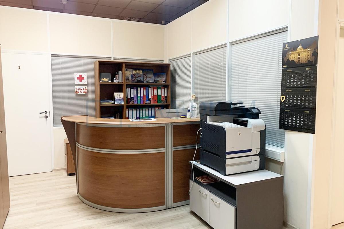 Сдается торговое помещение в Москве, д 11 стр 40