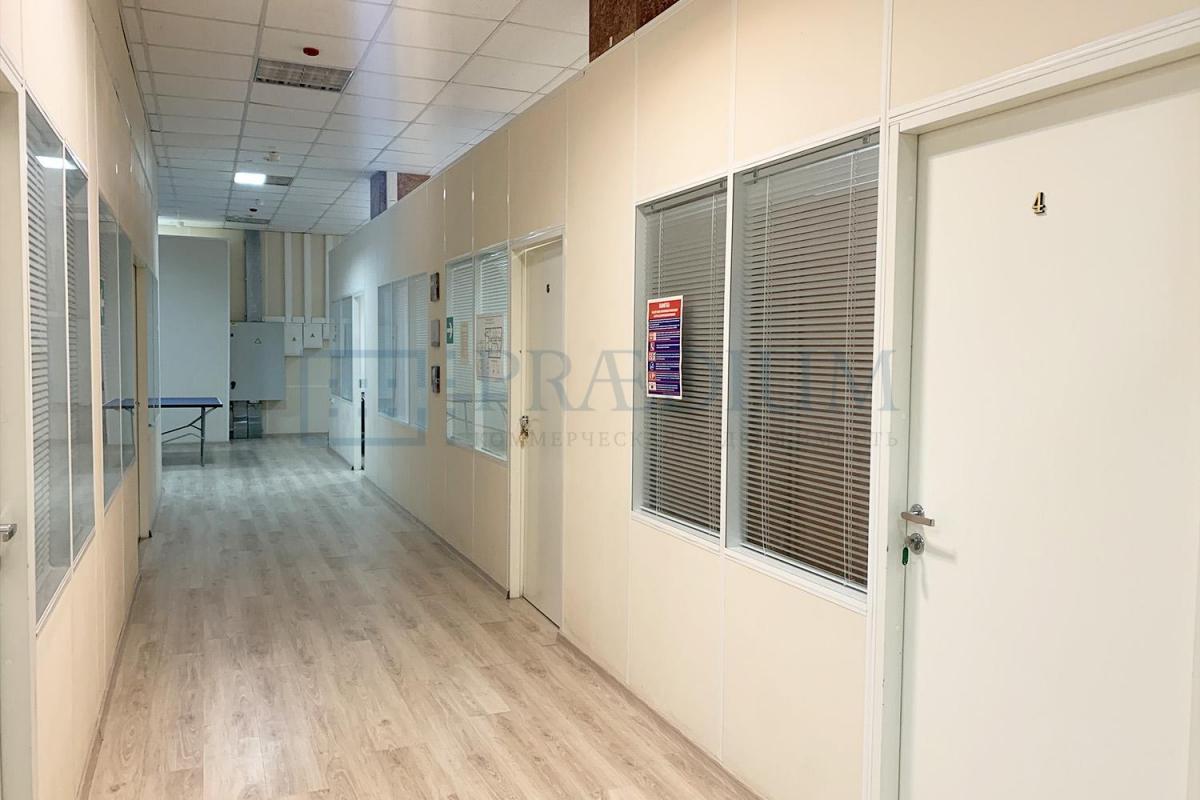 Сдается торговое помещение в Москве, д 11 стр 40