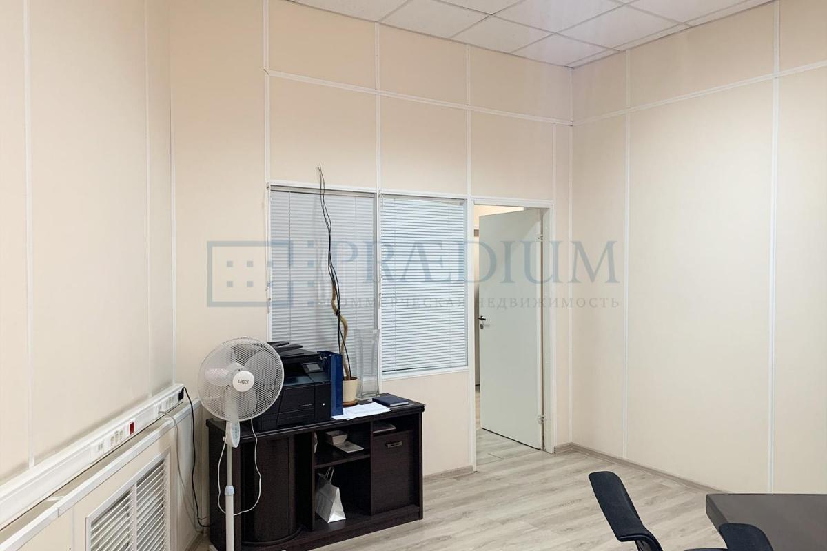 Сдается торговое помещение в Москве, д 11 стр 40