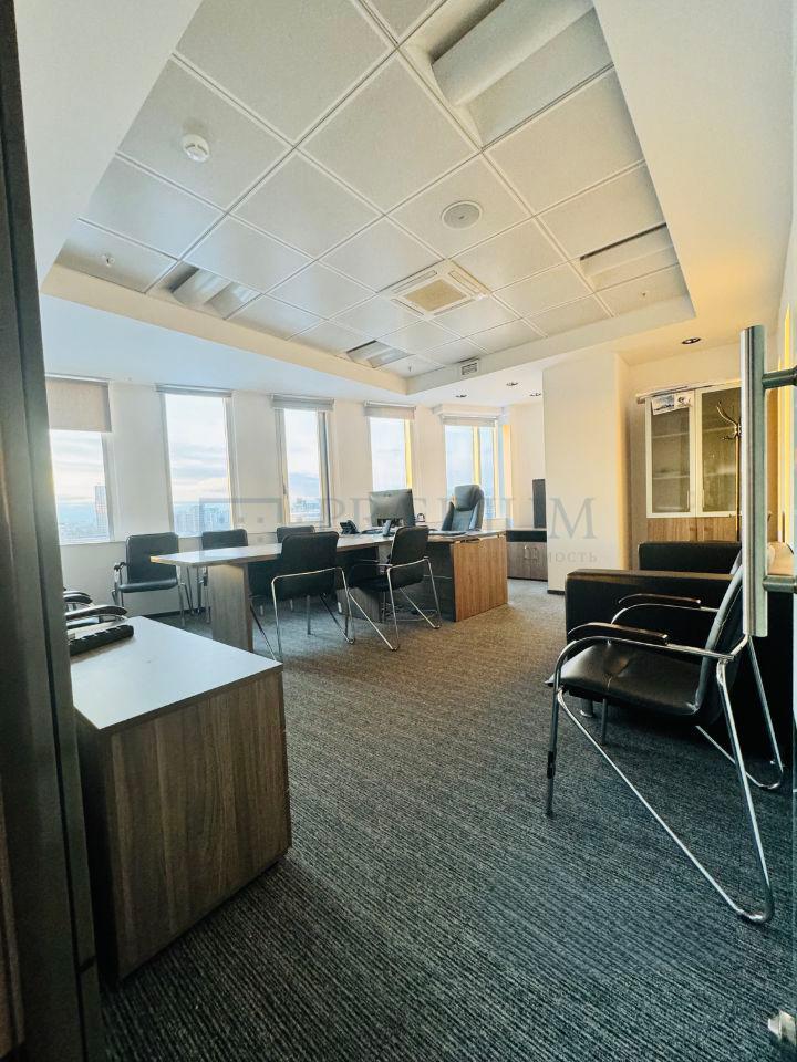 Сдается офис в Москве, д 8