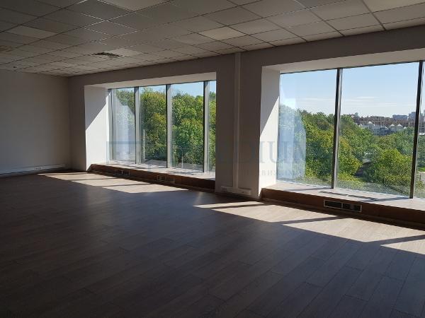 Сдается торговое помещение в Москве, д 50А стр 3