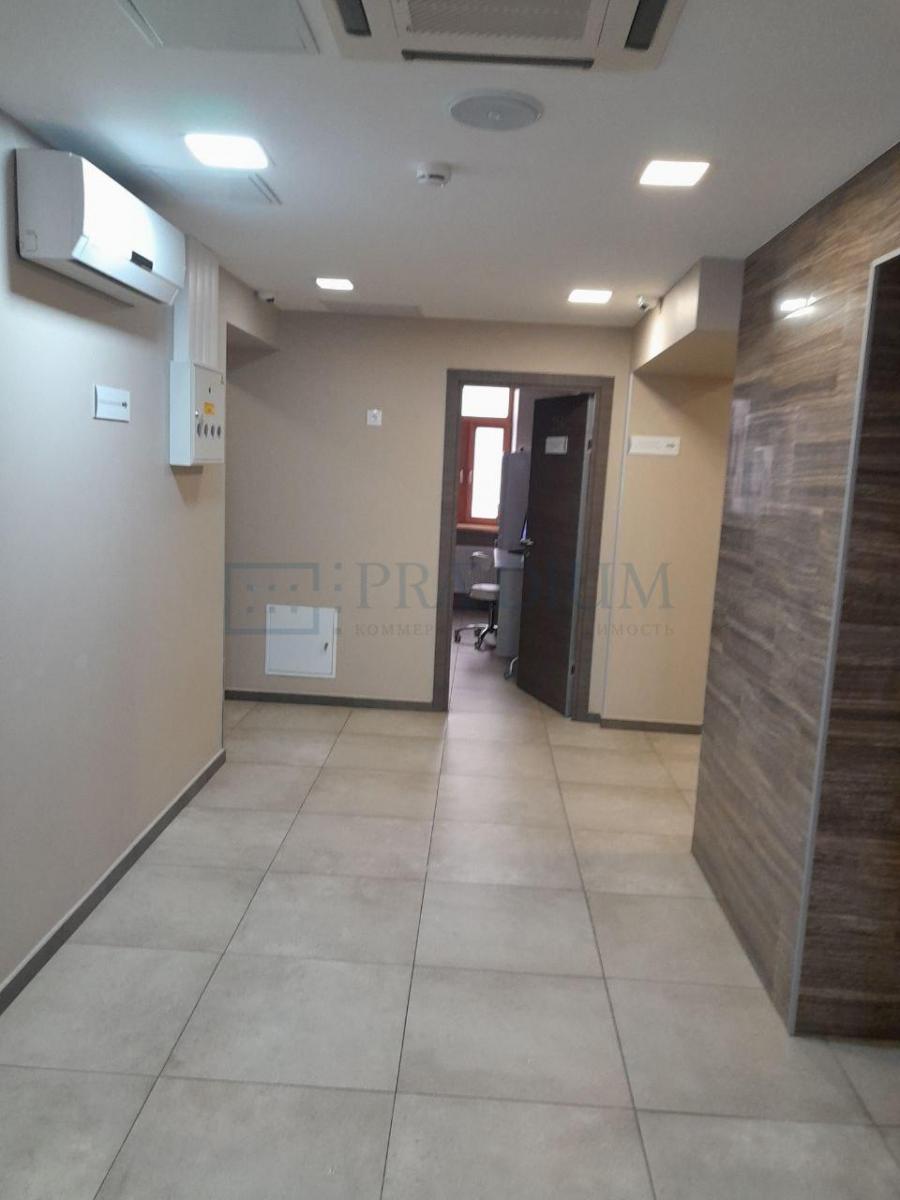 Сдается торговое помещение в Москве, д 1 стр 1