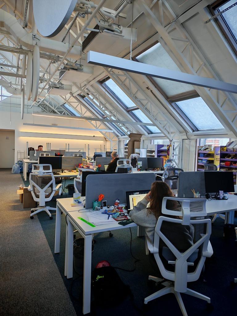 Сдается офис в, д 9 стр 18