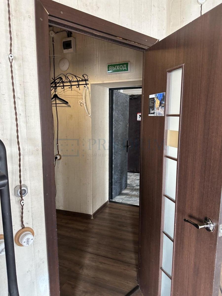 Продам офис в Москве, д 8