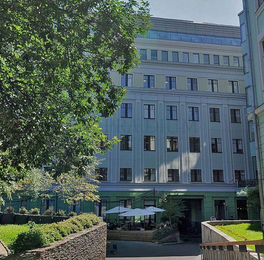 Сдается торговое помещение в Москве, д 4/7 стр 2